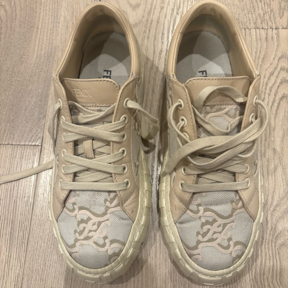 Fendi Women's Beige Sneakers